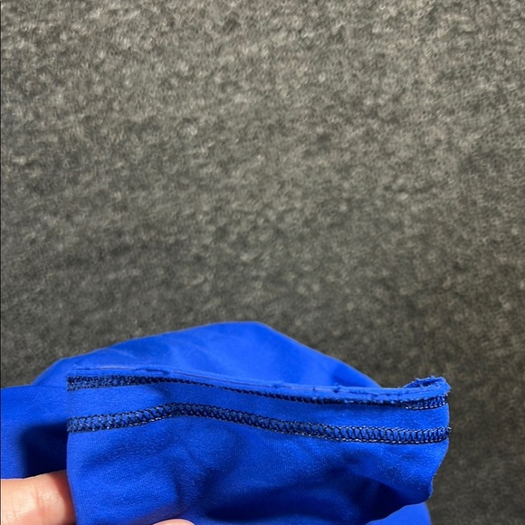 Lululemon Athletica Blue Athletic Capri Leggings, Size 4 - Picture 9 of 9